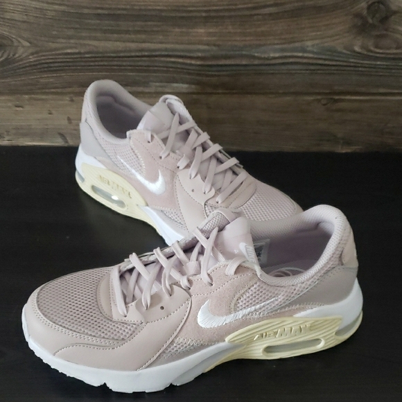 New Nike Air Max Womens Sneakers Size Casual Streetwear Neutral